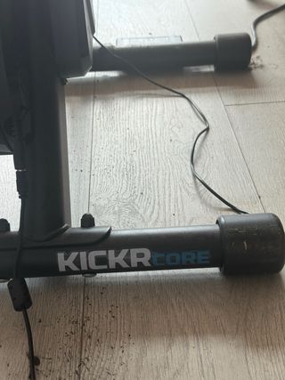 Rodillo Wahoo KICKR CORE nuevo