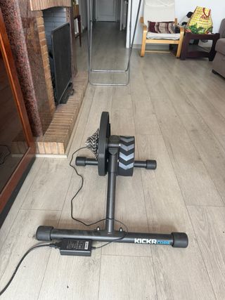 Rodillo Wahoo KICKR CORE nuevo