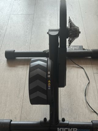 Rodillo Wahoo KICKR CORE nuevo