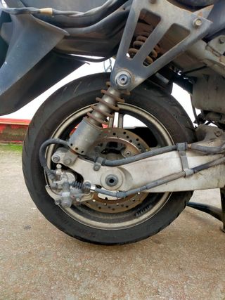 Despiece de Suzuki 650AN