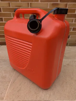 6x Garrafas de Gasoil – 30L – Naranja