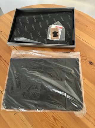 Funda portátil 14 cuero sintético