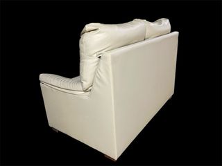 Sofá de 2 plazas beige