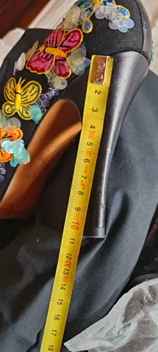 Zapatos REBECA SANVER mariposas