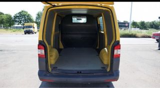 Volkswagen Transporter T5 2012