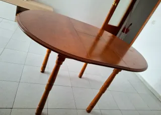 Tavolo consolle rotondo in legno