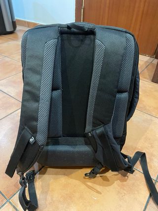 Mochila Quechua 32L Negra