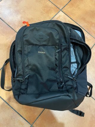 Mochila Quechua 32L Negra