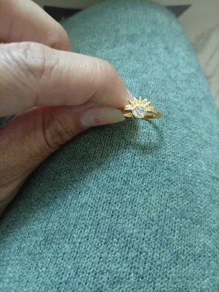 Anillo Pandora Sol Circonitas Oro