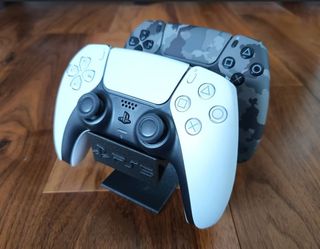 Soporte Doble Mandos PS5