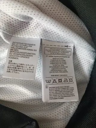 Chaqueta bomber Deportiva Adidas