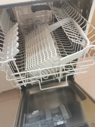 Lavavajillas Zanussi