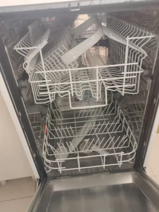 Lavavajillas Zanussi