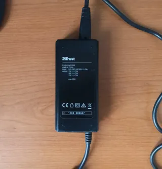 Monitor LG LED 20M35A-B Negro