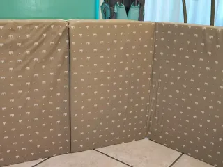 Culla da campeggio pieghevole con materassino