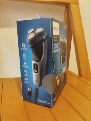 Philips Shaver Serie 3000 Wet & Dry PRECINTADA