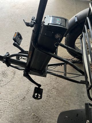 Triciclo Eléctrico Adulto con Cestas