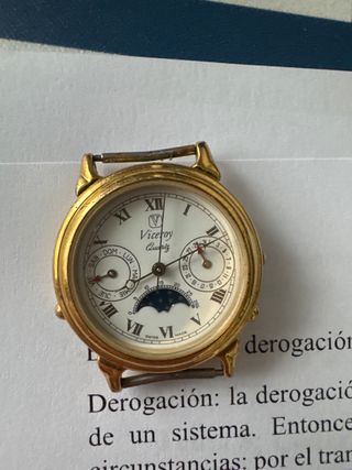 Reloj Viceroy Fase Lunar Dorado y Blanco