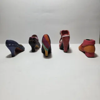 Lotto di 5 scarpette in miniatura The Wonder Shoe