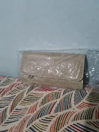 Zapatos de tacón dorados talla 38