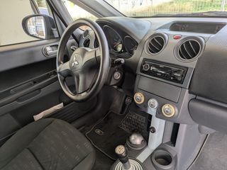 Mitsubishi Colt 2005