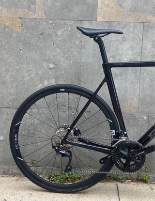 Basso Venta Carbono Shimano 105 – Talla 58