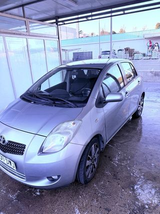 Toyota Yaris 2006