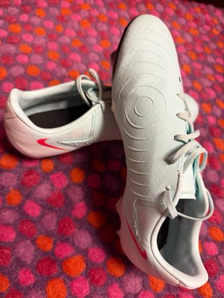 Botas de fútbol Nike Phantom