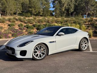 Jaguar F-Type 2019