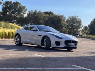 Jaguar F-Type 2019