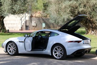 Jaguar F-Type 2019