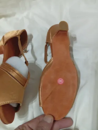 Zapatos de baile dorados talla 38