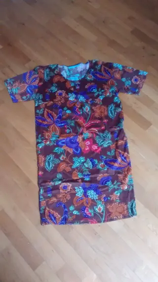 Abito estivo fantasia floreale taglia 42 italiana