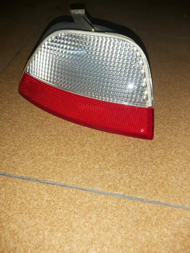 Faro Marcha Atrás Coche Ford focus MK1