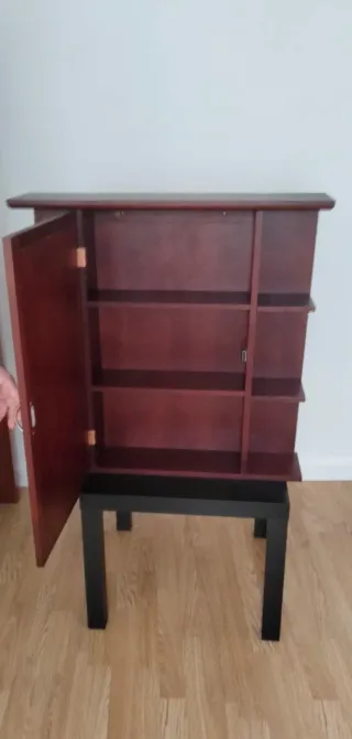 Mueble de baño con espejo