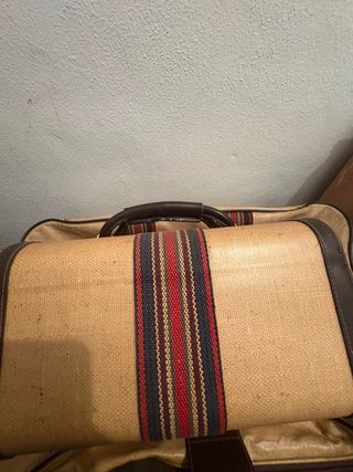 Maleta y neceser vintage