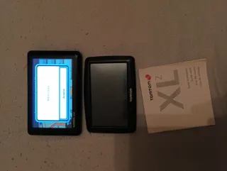 2 GPS para coche Garmin y TomTom