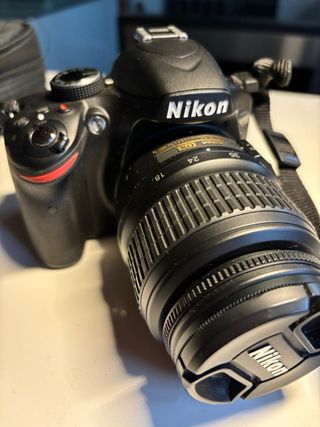 Cámara Reflex Nikon Negra