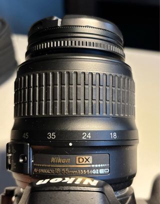 Cámara Reflex Nikon Negra