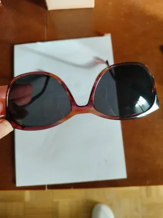 Gafas de sol de la marca Loewe