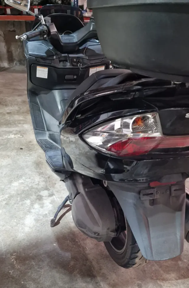 DESPIECE SUZUKI BURGMAN 400