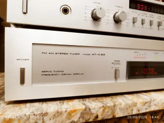 Amplificador y Tuner Akai AM-U22 AT-K33 Plata
