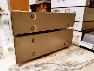 Amplificador y Tuner Akai AM-U22 AT-K33 Plata