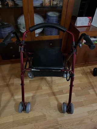 Andador adultos con asiento y cesta