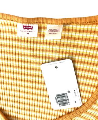 Talla 4X (3XL/4XL). Suéter tipo cárdigan LEVI’S