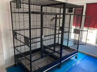 Jaula grande para pájaros