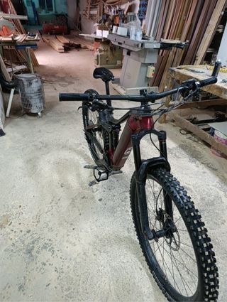 Bicicleta Eléctrica Enduro