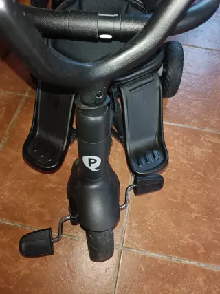 Triciclo evolutivo negro qplay