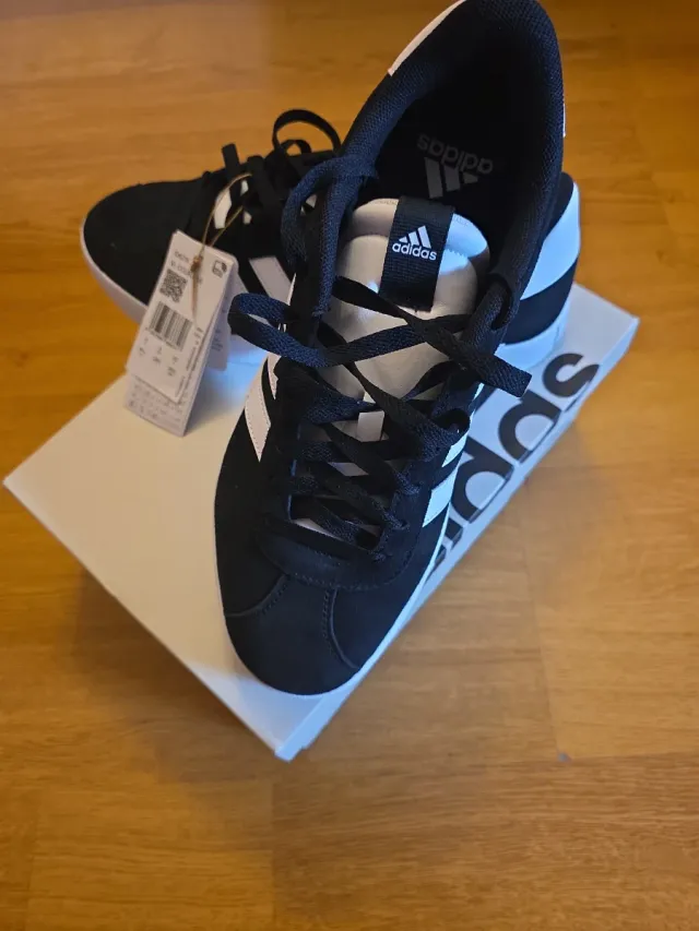 Zapatillas Adidas Hombre Negro y Blanco