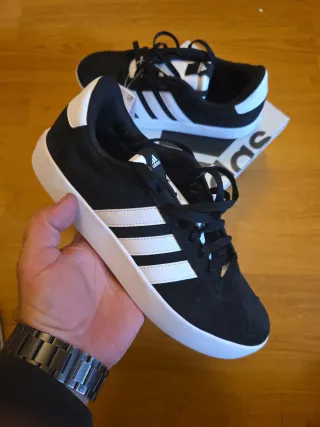 Zapatillas Adidas Hombre Negro y Blanco
